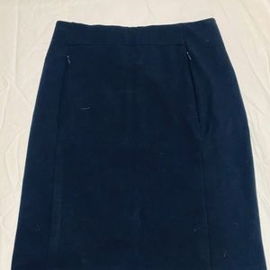 Diane von Furstenberg Pencil Skirt - Size 4 - Navy